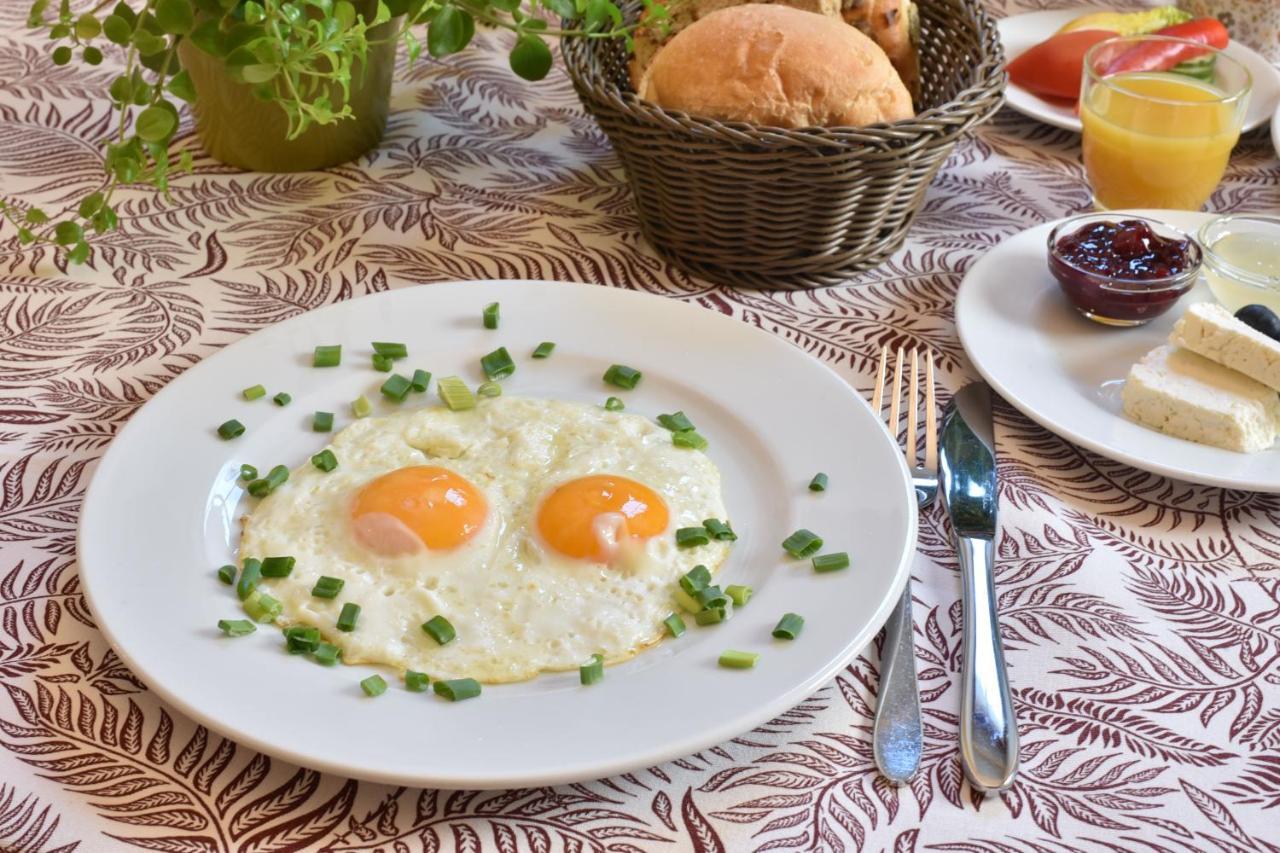 Gosciniec Nowa Wioska Bed & Breakfast Walbrzych Bagian luar foto